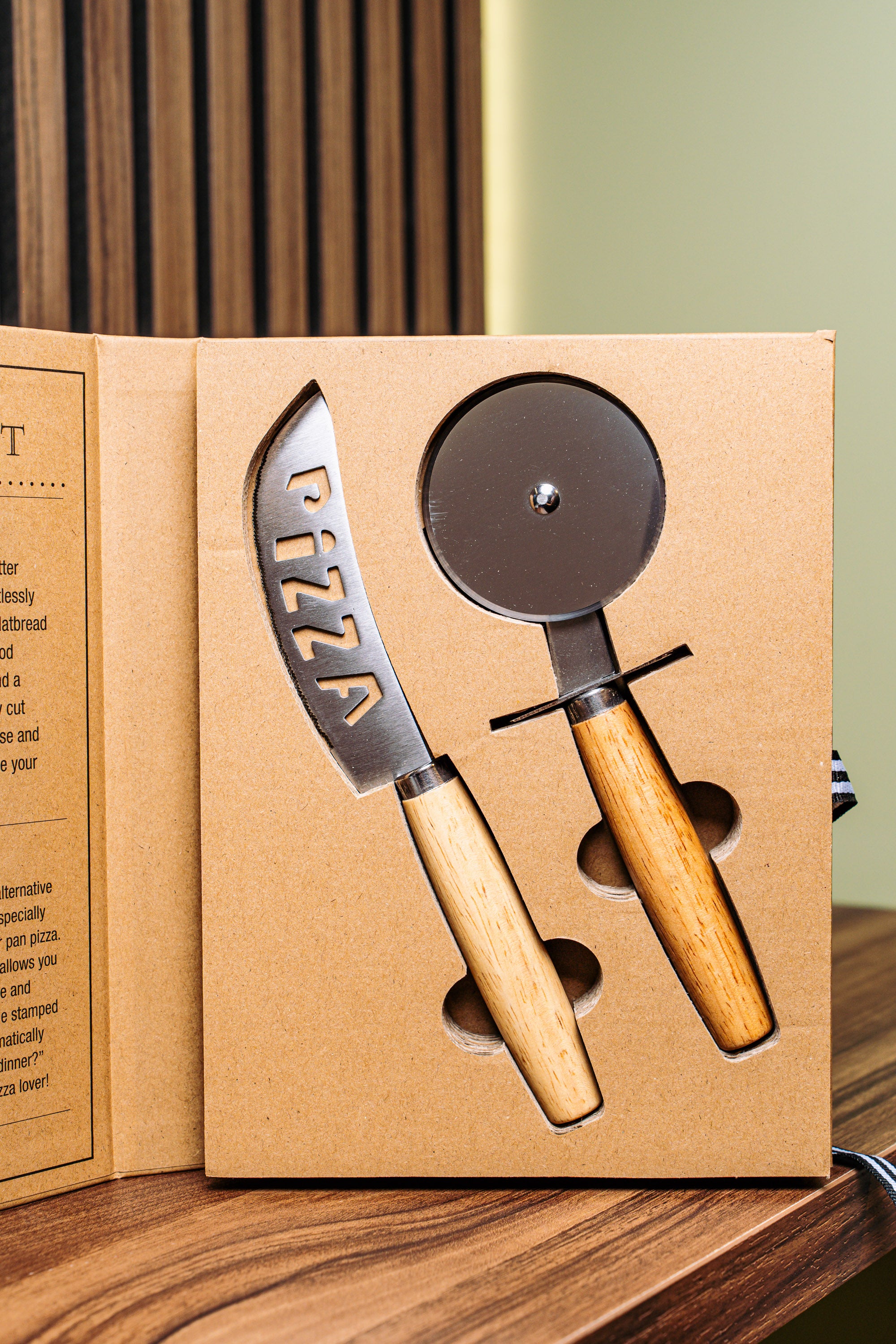 Santa Barbara Pizza Cutter Gift Set