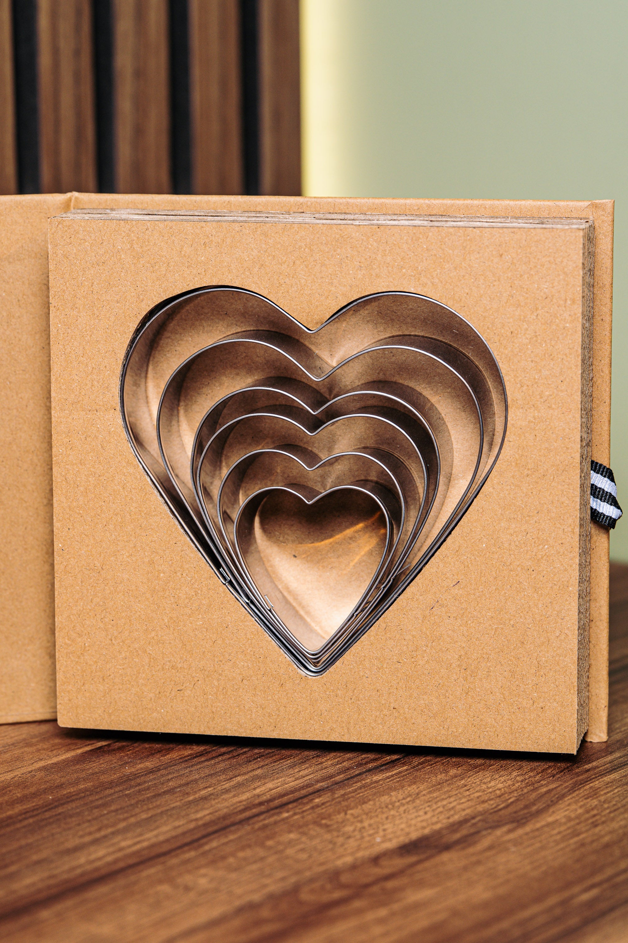 Santa Barbara Heart Cookie Cutter Gift Set