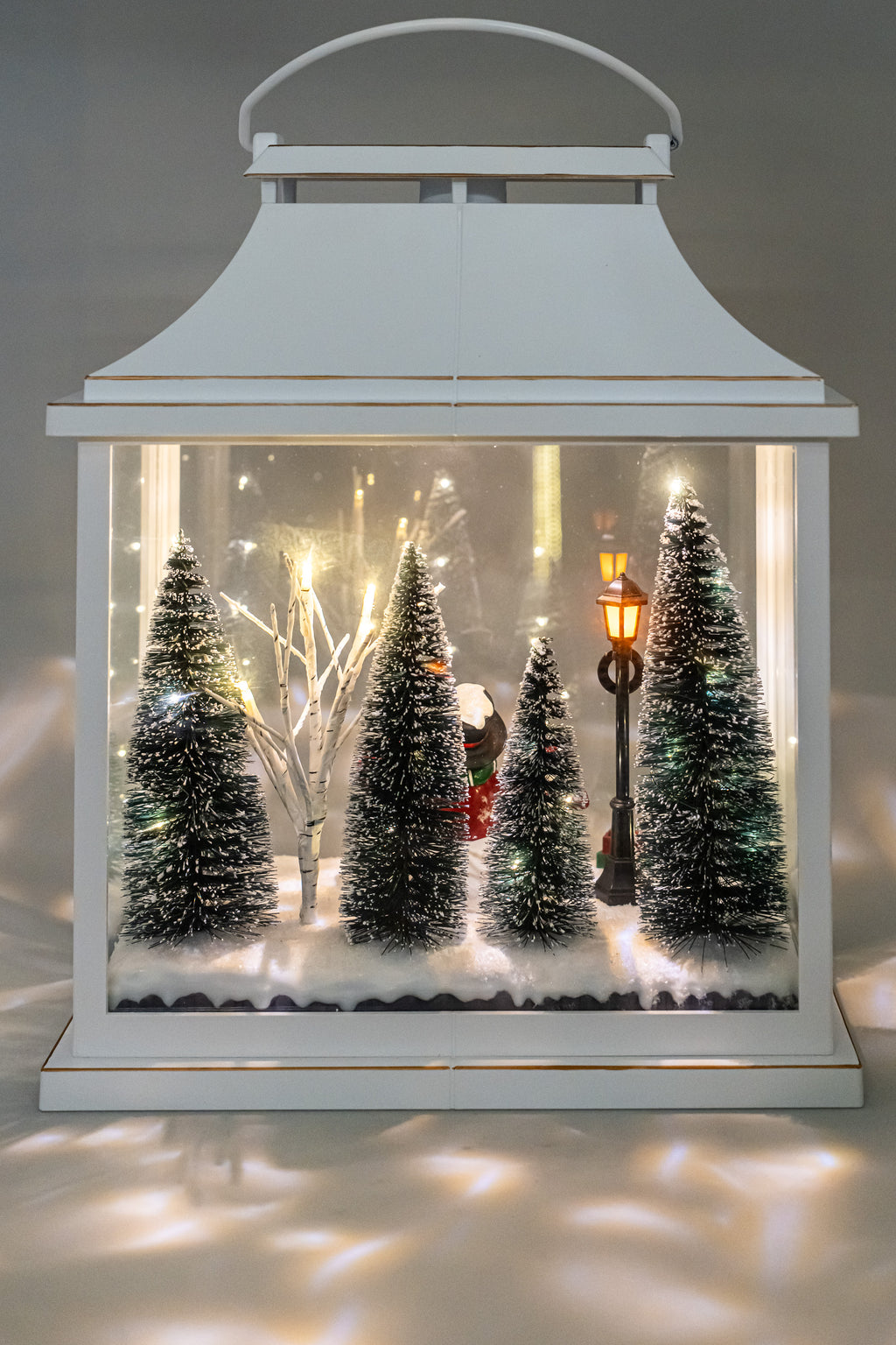 White Plastic Latern Led Lights With Snowman