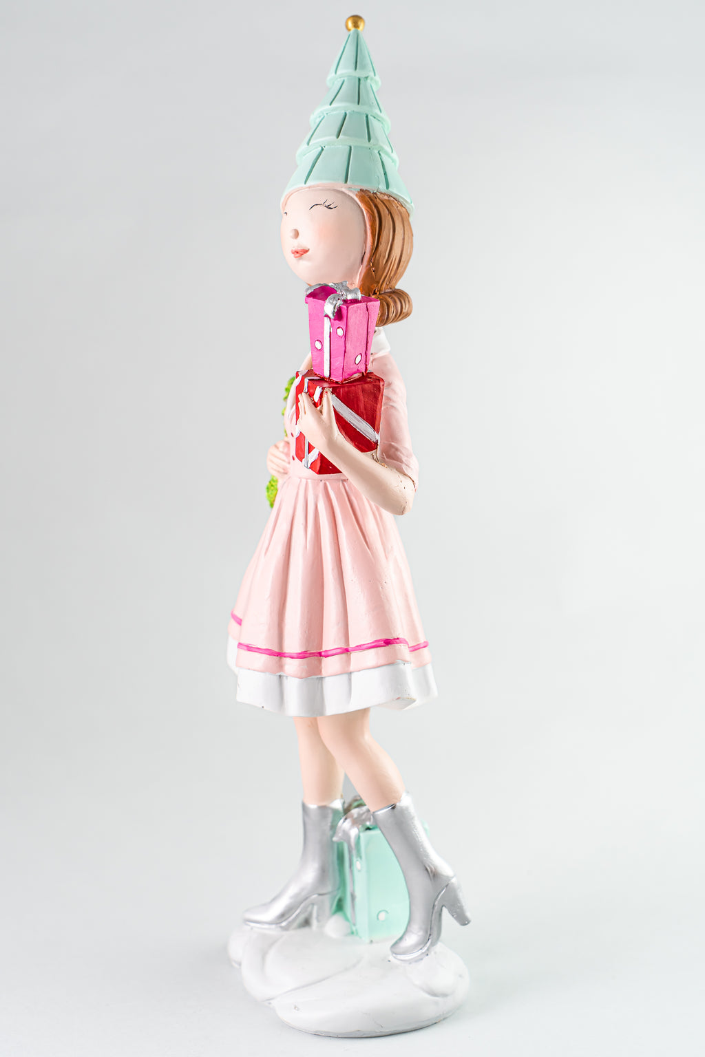 Pink Resin Girl Holding Gift And Wreath