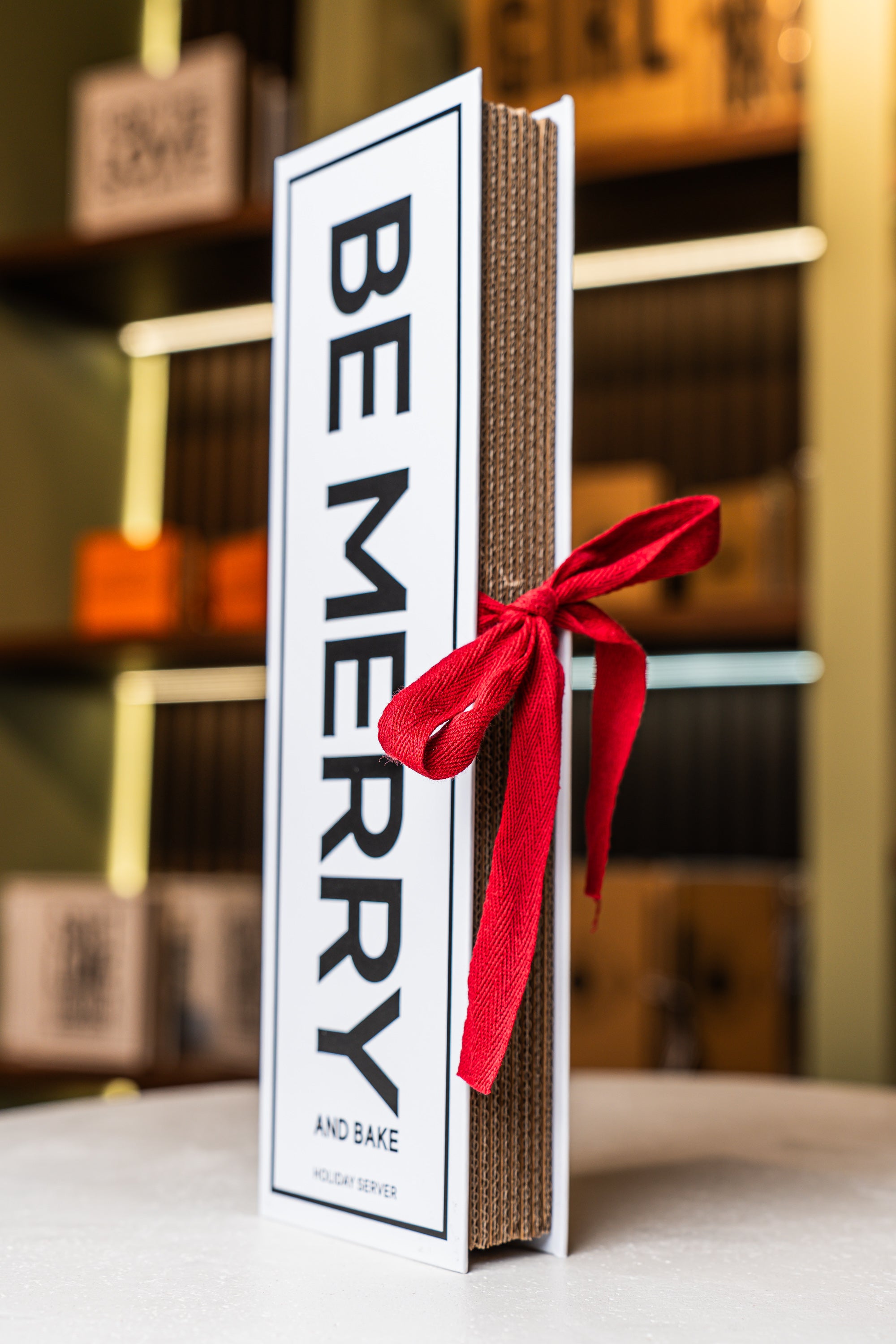 Santa Barbara Festive Cake Slice Gift Set