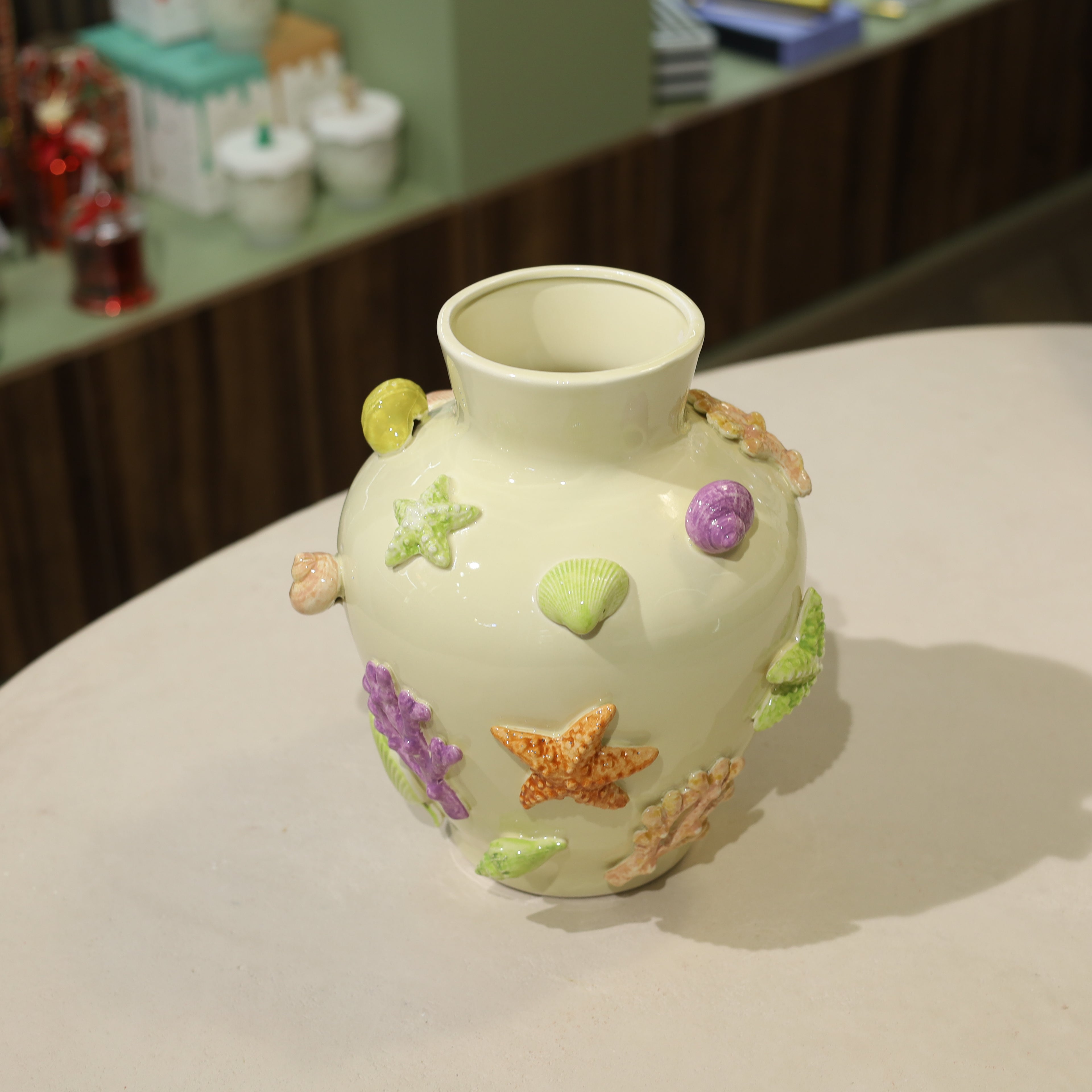 Shelly Vase