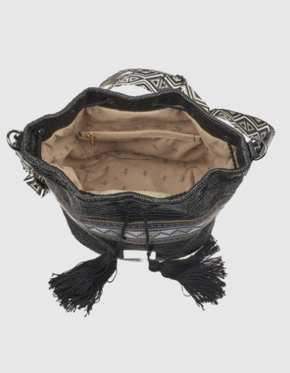 PNatural Weave Pouch Bag – Stylish & Durable for Everyday and Travel Use