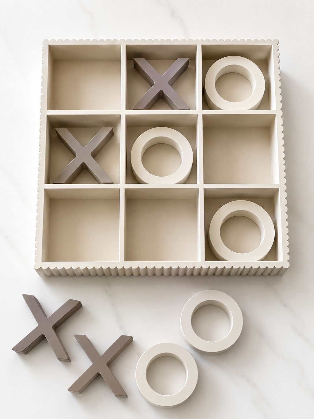 Wooden Tic-Tac-Toe Game Set – Elegant Family Fun & Gift Choice